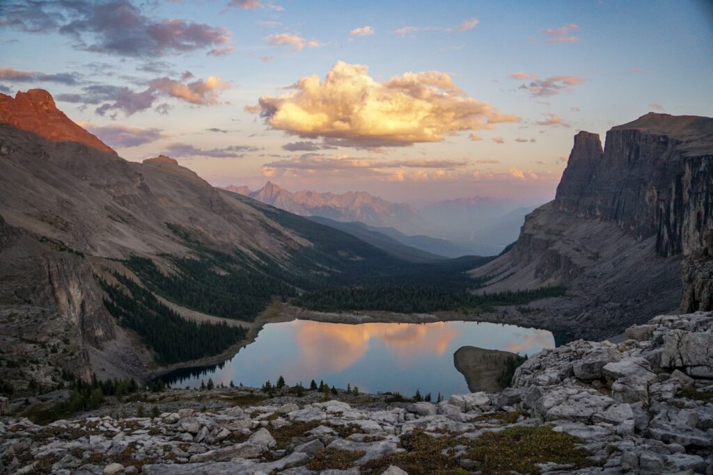 Ultimate Guide to Summiting Castle Mountain: Banff's Hidden Gem Dsc033162928208677153949361 1024x683