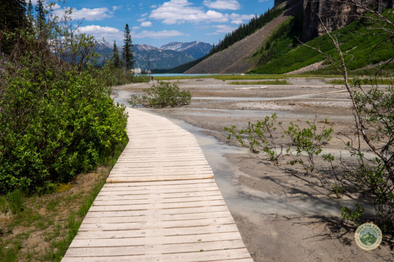 Boardwalk trail at the end of Lake Louise on the Plain of Six Glaciers hike 