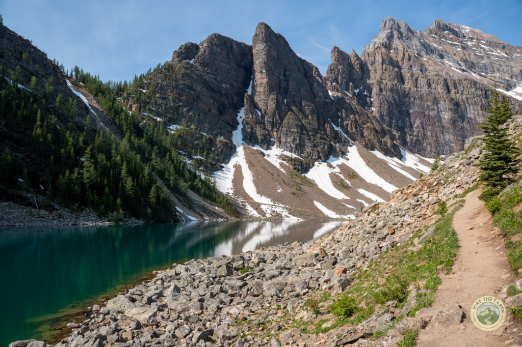  Lake Agnes Tea House trail view with mountain reflection